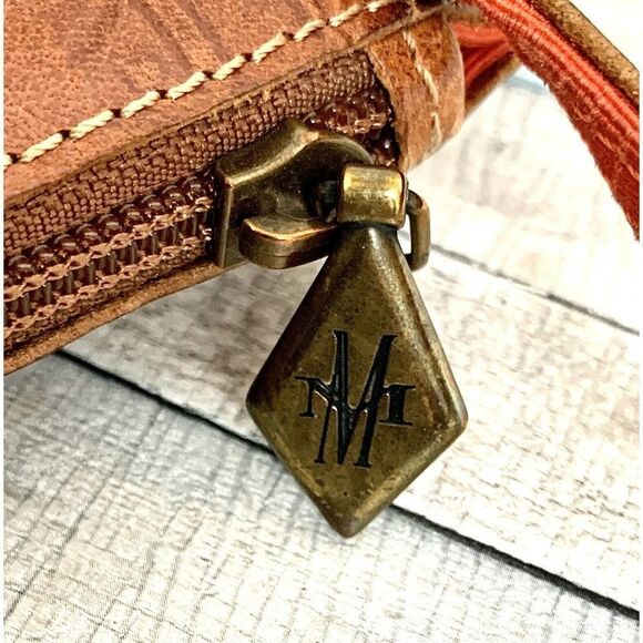 MADDALENA MARCONI ITALY TAN GENUINE LEATHER FRINGE SLIM SHOULDER BAG HANDBAG - Picture 10 of 12